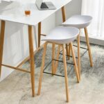 Oak Wooden Leg Bar Stool Chair