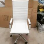 Pure Skin Executive Office Chair